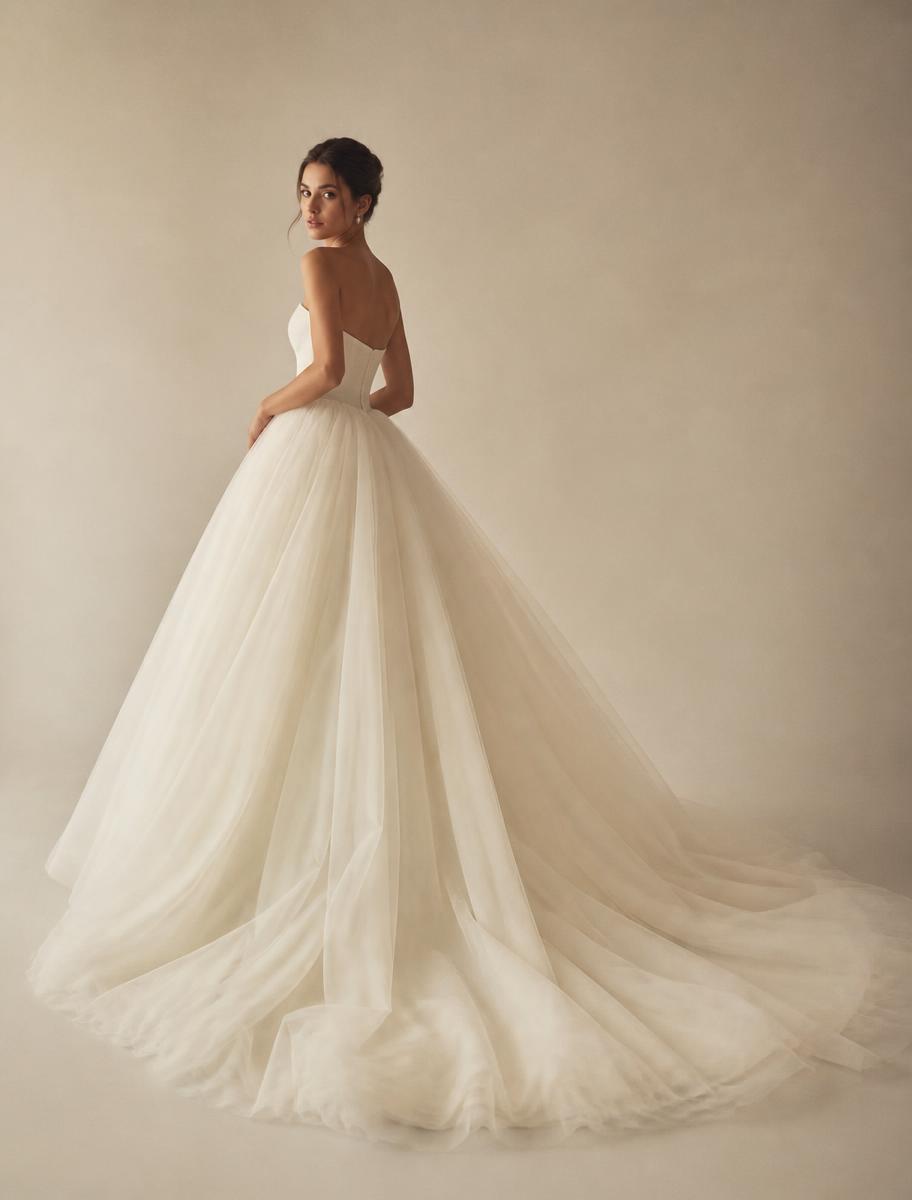 Mireille wedding gown by DILWIEN BRIDAL